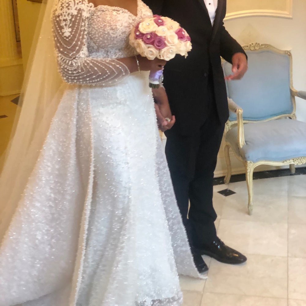 Customized wedding dress Street size 12